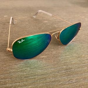 RAY-BAN AVIATOR FLASH LENSES